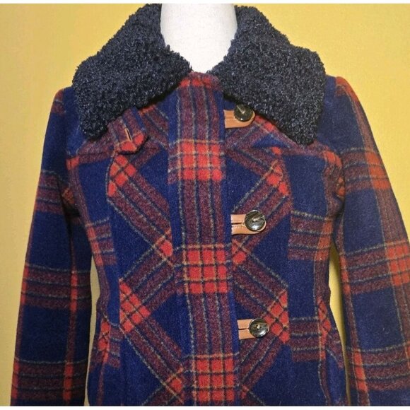 Sundance Womens Coat XS Red Blue Plaid Wool Blend Jacket Faux Fur Greta Lined XS - Picture 5 of 10